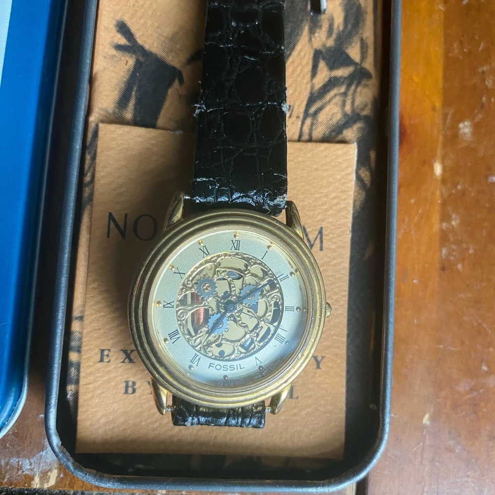 1995 SKELETON FOSSIL WATCH SK-4901